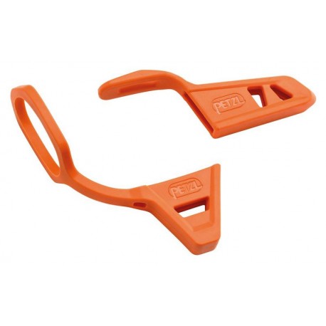 Petzl Capsを選択してスパイク保護します