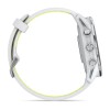 Montre Forerunner 970 Garmin - 47 mm - Lunette titane Silver, boîtier blanc, bracelet blanc/jaune translucide