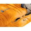 Deuter Astro Pro -makuupussi