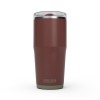 Mugak tumbler sist hutsean isolatutako camelbak