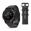 Fenix 5 Plus Sapphire, Gray titane et carbone amorphe avec bracelet en titane recouvert et carbone amorphe