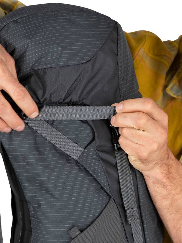 Stratos/Sirrus Osprey backpack: compression straps